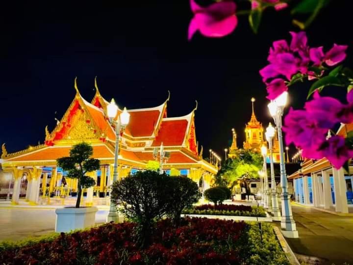 U&D Guest House Bangkok Bagian luar foto